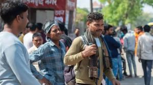 रोजगार शोधणाऱ्या तरुणांची संख्या मोठी